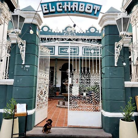 El Chabot Fan Hostel Salta Exterior photo