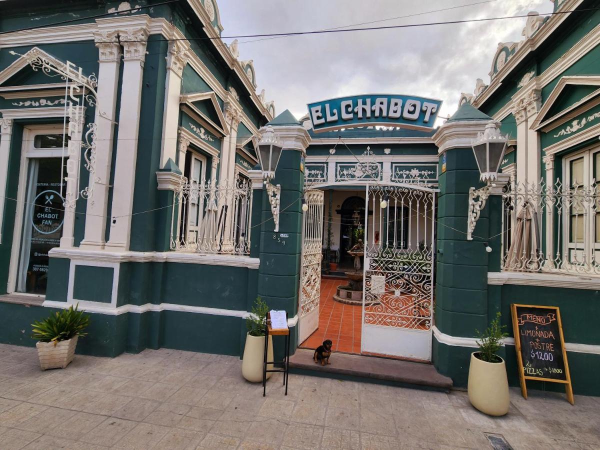 El Chabot Fan Hostel Salta Exterior photo